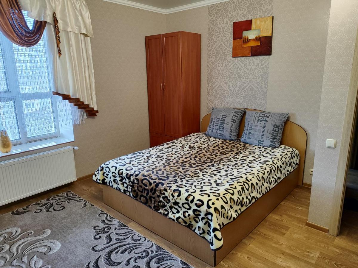 Новобудова Центр Либiдь Плаза Apartment Khmelʼnytsʼkyy Exterior foto