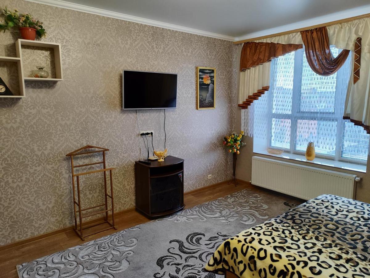 Новобудова Центр Либiдь Плаза Apartment Khmelʼnytsʼkyy Exterior foto